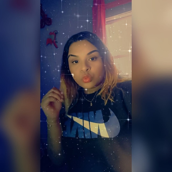 Meet your Posher, Marisol - Picture 1 of 1